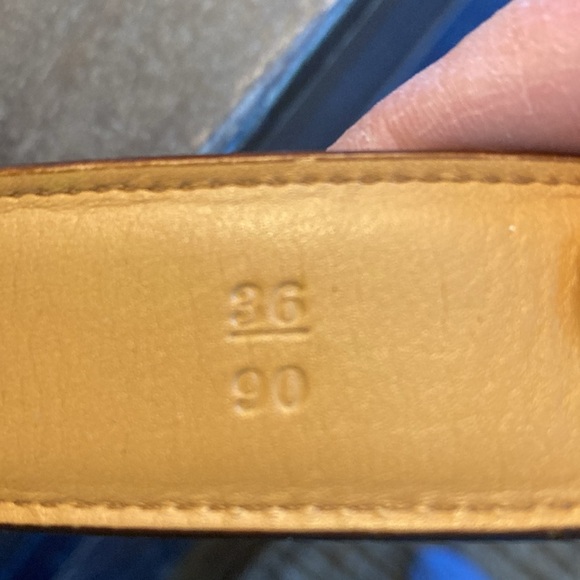 Trafalgar Mens Leather Belt Size 36 Brown Gold Tone Buckle 1" Width - Picture 4 of 12